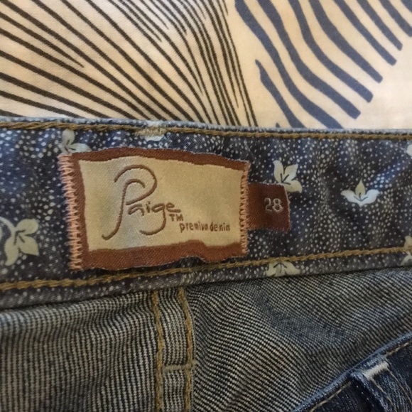 Paige “Laurel Canyon” like new bootcut denim - Picture 7 of 8
